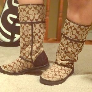 Coach waterproof boots